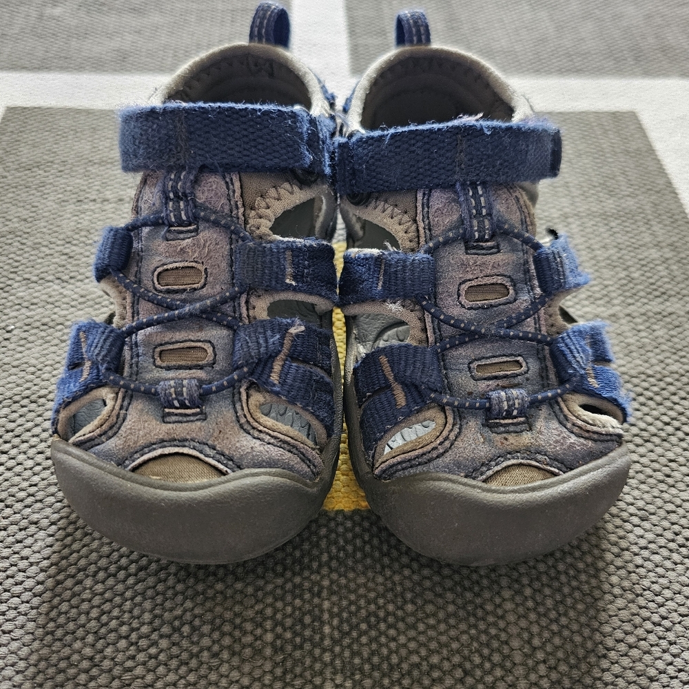 Keen Newport H2 toddler sandal